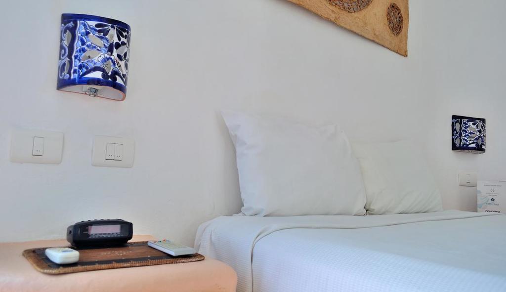 Aqualuna Boutique Hotel By Sunrise (Adults Only) Playa del Carmen Esterno foto