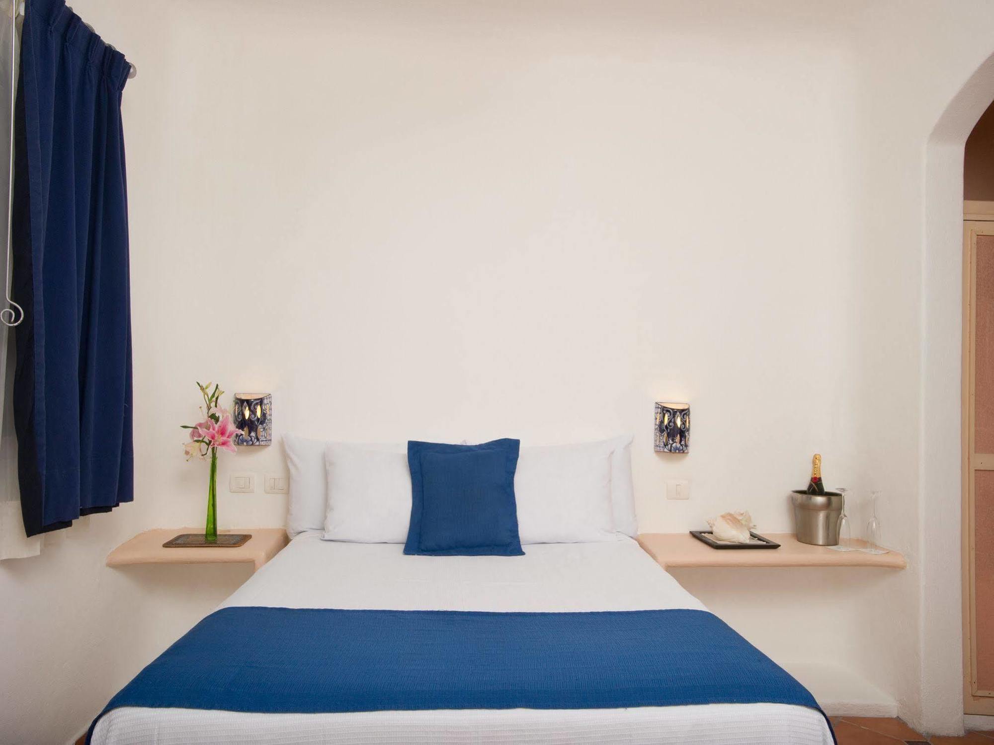Aqualuna Boutique Hotel By Sunrise (Adults Only) Playa del Carmen Esterno foto
